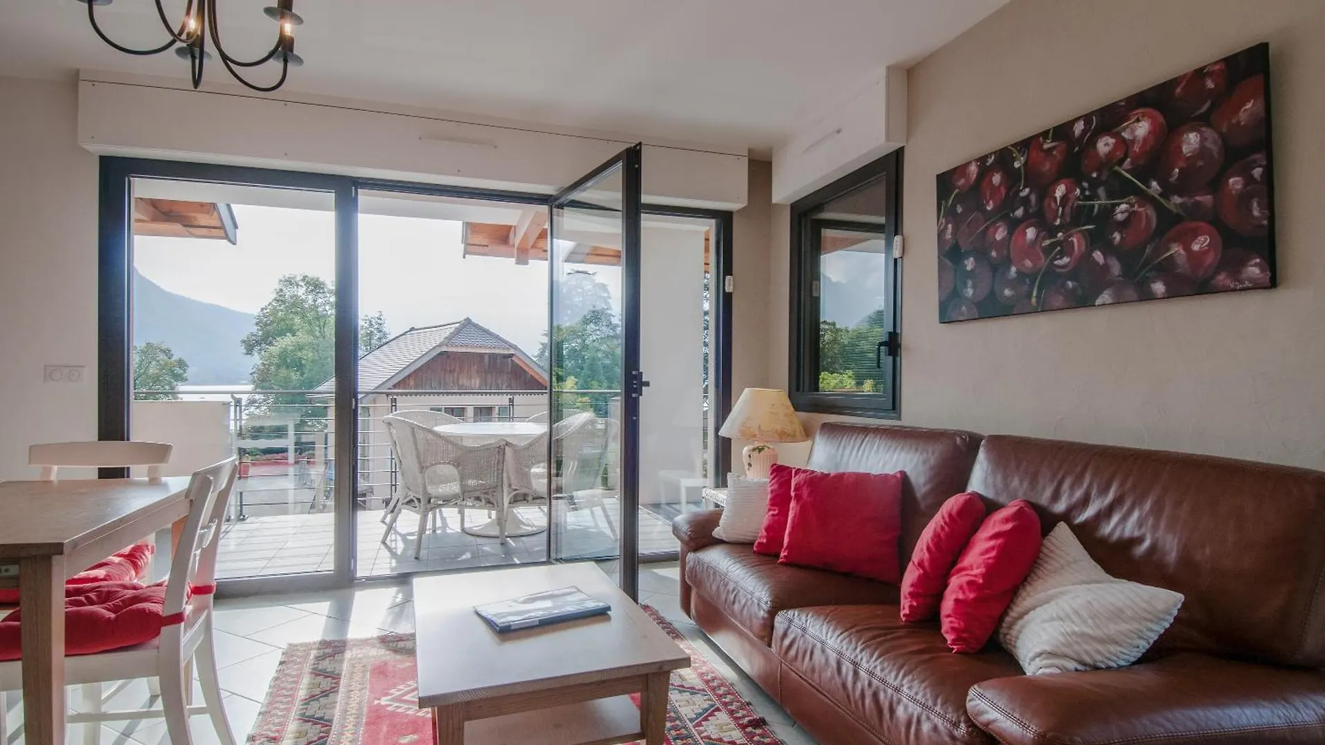 Le Comptoir De Sebastien - La Plage Et Le Port - 2 Duplex - 100M De La Plage De Talloires-Montmin Apartment